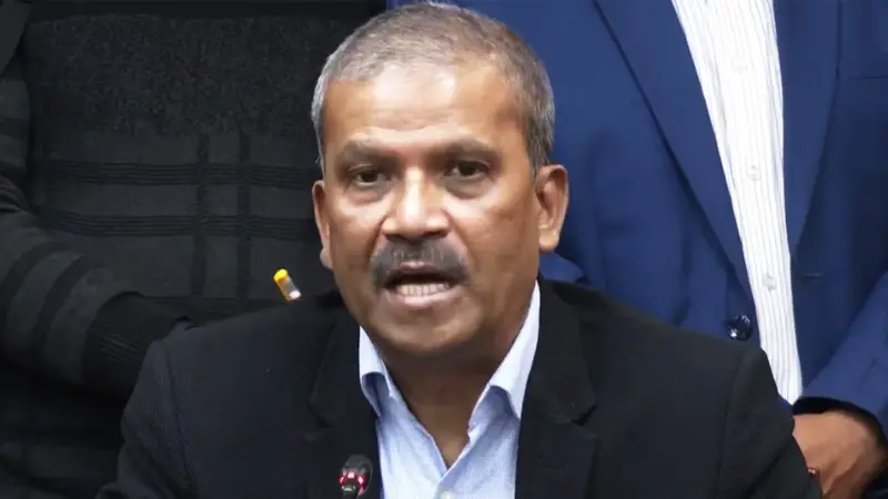 অধ্যাপক আসিফ নজরুল