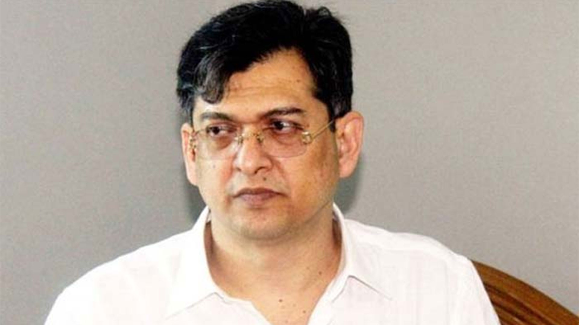 সালাহউদ্দিন আহমেদ