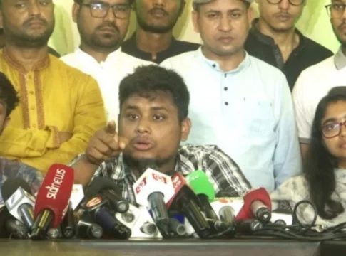 হাসনাত আবদুল্লাহ: “নির্বাচন চাই, তবে সংস্কার ঠেকানোর নামে নির্বাচন পেছানো উচিত নয়”