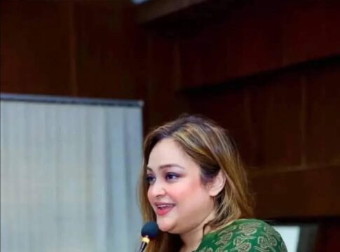 আওয়ামী লীগের অভ্যন্তরীণ কীর্তি: ছাত্রলীগ, রসগোল্লা এবং রাজনৈতিক ইকোসিস্টেমের উত্থান