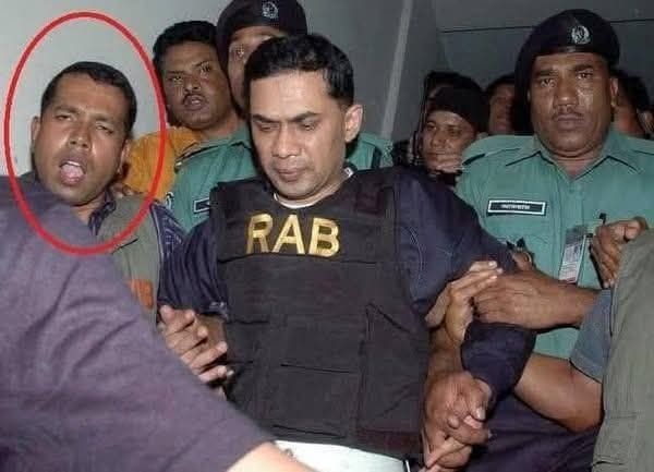 মোহাম্মদ শহিদুল্লাহর বিতর্কিত পুলিশ ক্যারিয়ার