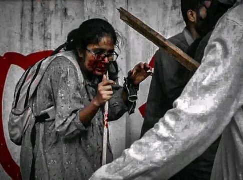 দেশ ছাড়ো’ বনাম ‘দেশটাকেই বদলাও’: প্রবাসী অনুশোচনা না কি বিভ্রান্ত আহ্বান?