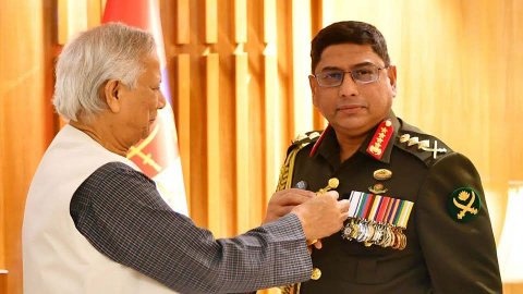 সেনাপ্রধান জেনারেল ওয়াকার-উজ-জামান: জন্ম, শিক্ষা, সামরিক জীবনের মাইলফলক, শান্তিরক্ষা ও নেতৃত্ব–দর্শন
