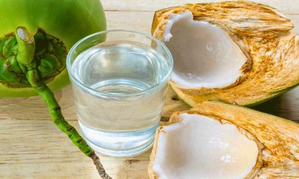 সকালে উঠে খালি পেটে কোন কোন খাবার বা পানীয় সেবন করা সবচেয়ে স্বাস্থ্যকর?