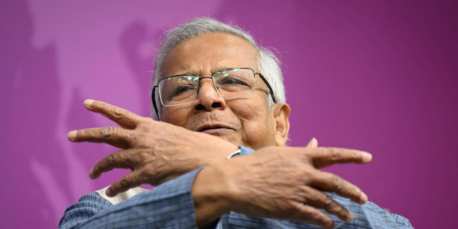 ড. ইউনূস সরকার ও আমেরিকার কৌশলগত স্বার্থ: দক্ষিণ এশিয়ার ভূ-রাজনীতিতে নতুন সমীকরণ